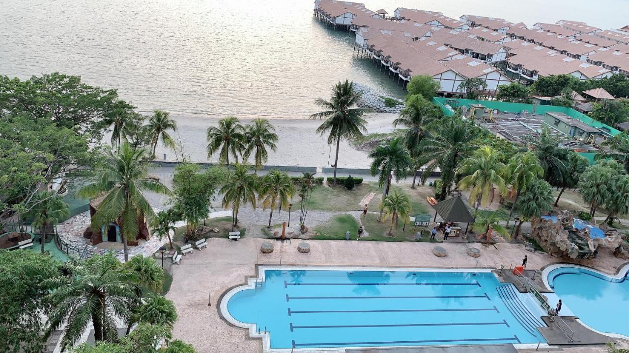 Port Dickson 10Pax 3Br Glory Beach Resort Seaview Exterior photo